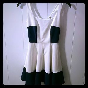 Cute White and navy dress